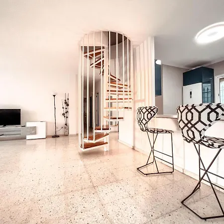 Julia, First Line, 3 Bedrooms, Stunning Ocean View And Pool In Callao Salvaje