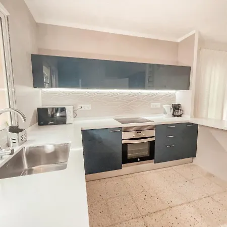 Julia, First Line, 3 Bedrooms, Stunning Ocean View And Pool In Callao Salvaje