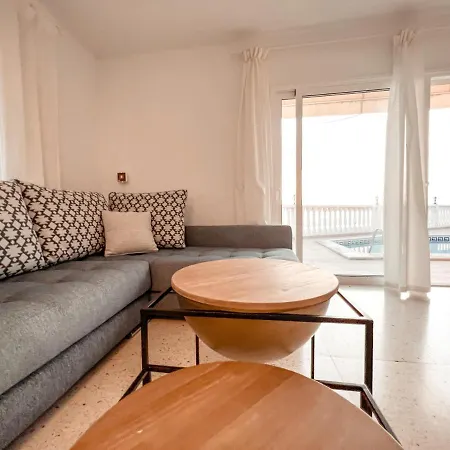 Julia, First Line, 3 Bedrooms, Stunning Ocean View And Pool In * Callao Salvaje