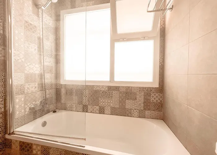 Villa Julia, First Line, 3 Bedrooms, Stunning Ocean View And Pool In