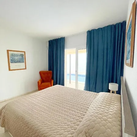 Villa Julia, First Line, 3 Bedrooms, Stunning Ocean View And Pool In *