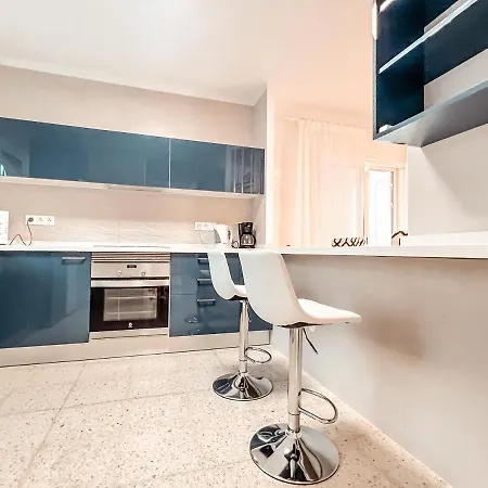 Julia, First Line, 3 Bedrooms, Stunning Ocean View And Pool In Villa Callao Salvaje