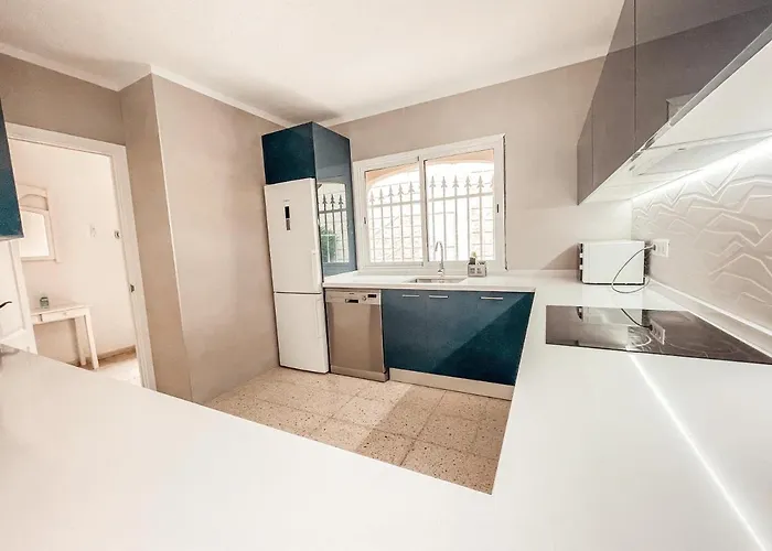 빌라 Julia, First Line, 3 Bedrooms, Stunning Ocean View And Pool In *