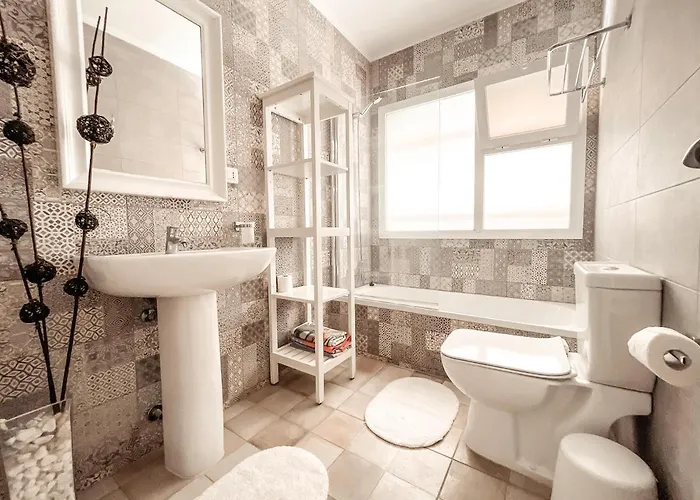 Julia, First Line, 3 Bedrooms, Stunning Ocean View And Pool In * 칼라오살바헤